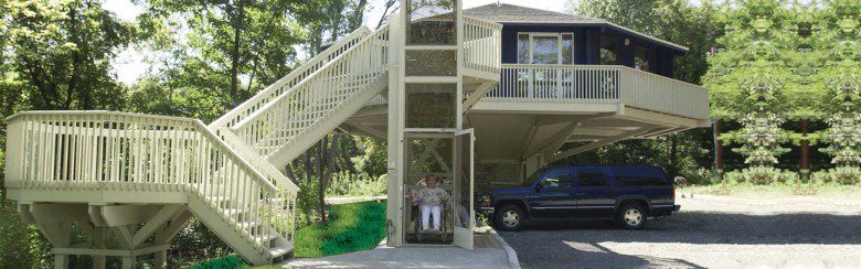 vertical platform lift outside - Outdoor Wheelchair Lift