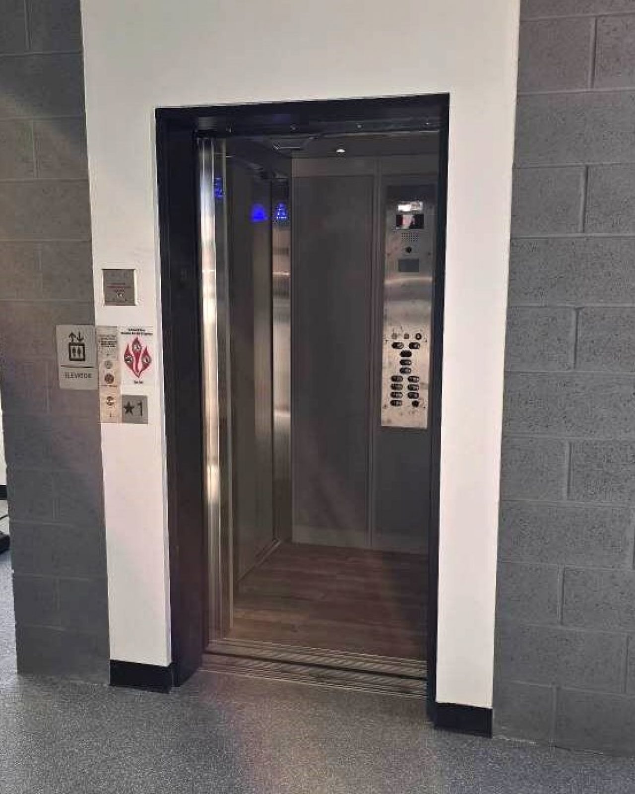 Symmetry LULA Elevator in a gym