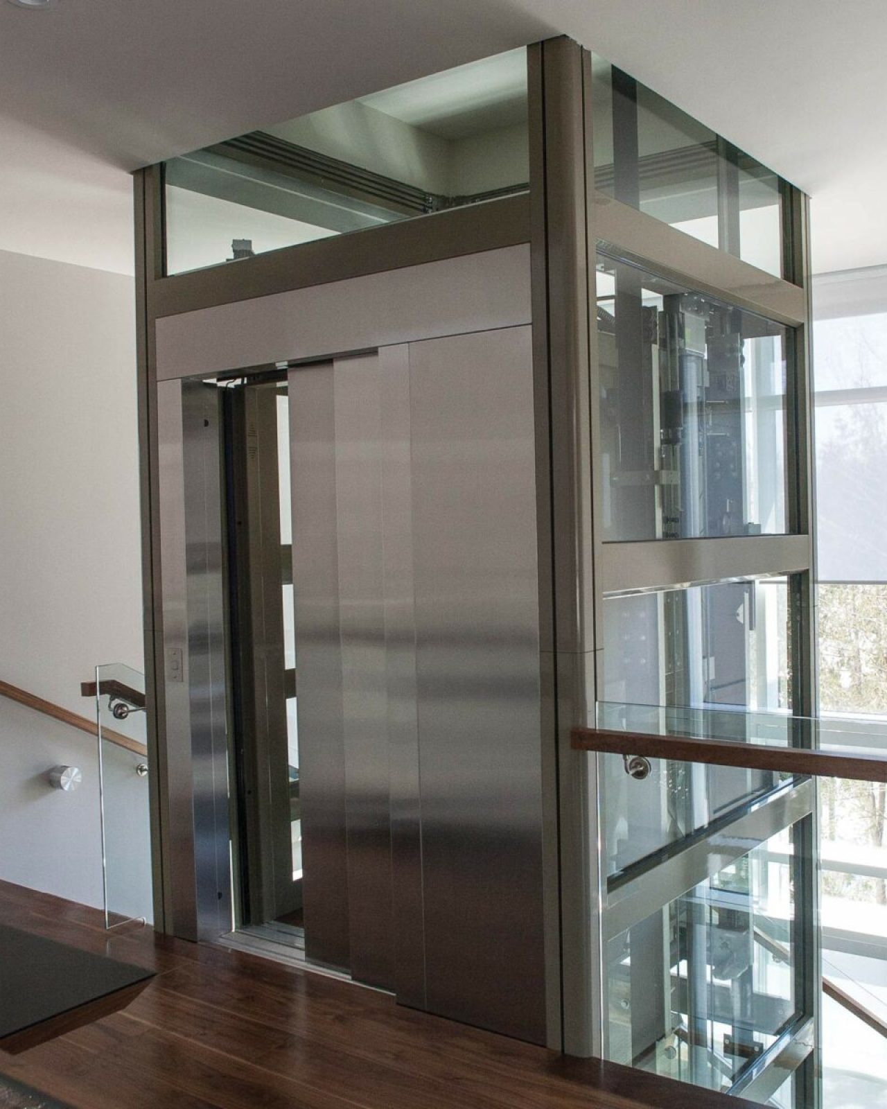 Stainless steel home elevator